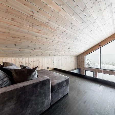 The - Panorama Chalet Lampeland