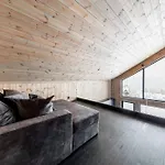 The - Panorama Chalet Lampeland